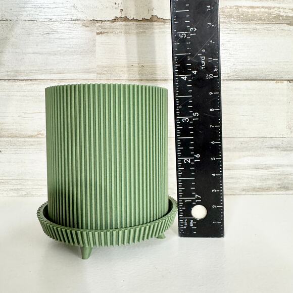 3D Printed Modern Flare Green Mini Planter Ribbed Design Four Legs Plant Display - Picture 4 of 9
